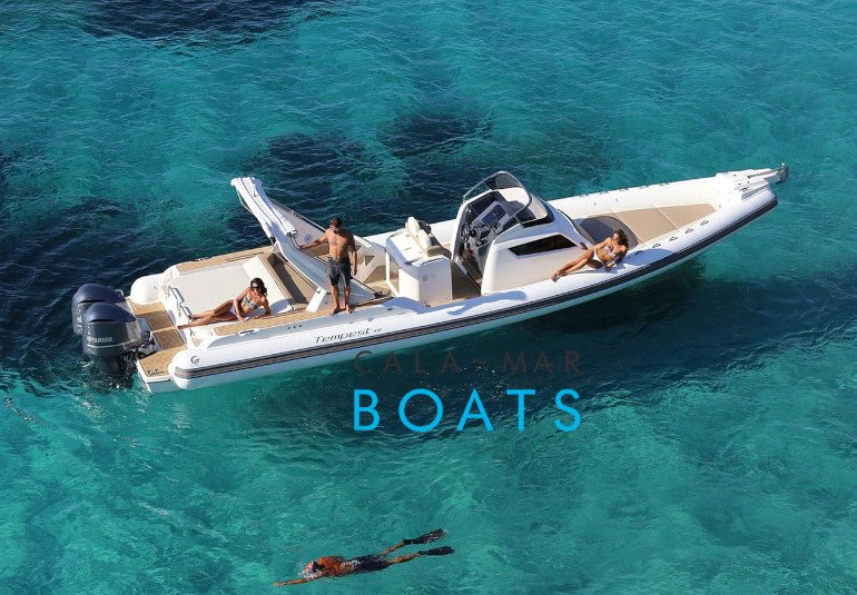 Alquiler de barcos en ibiza capelliTempest40 desde Santa Eulalia del Rio. Descubre Ibiza desde una perspectiva diferente con nuestro alquiler de barcos. Una experiencia única para tus vacaciones en la isla.