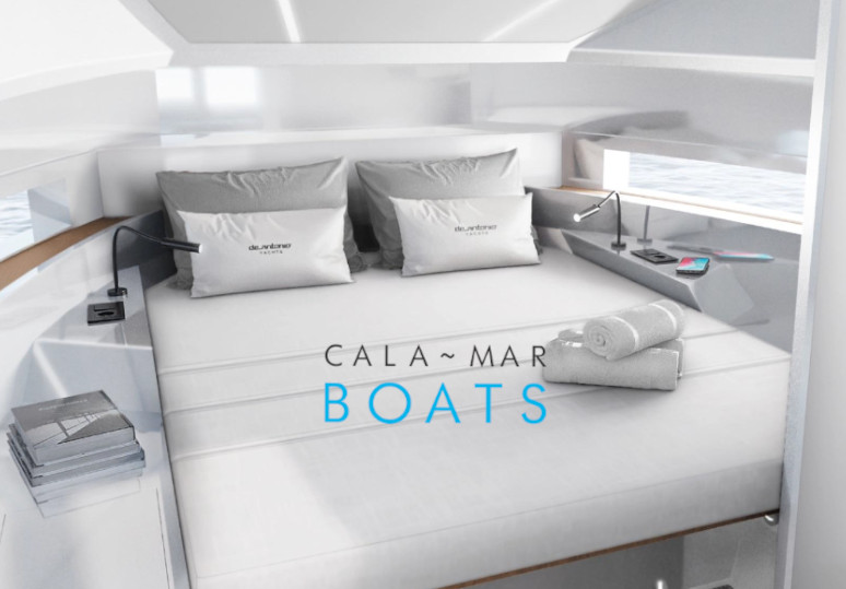 Alquiler de barcos en ibiza DEANTONIOD32 desde Santa Eulalia del Rio. Nuestro alquiler de barcos en Ibiza te ofrece la oportunidad de explorar las costas más hermosas de la isla. ¡Reserva ahora y vive una experiencia inolvidable!