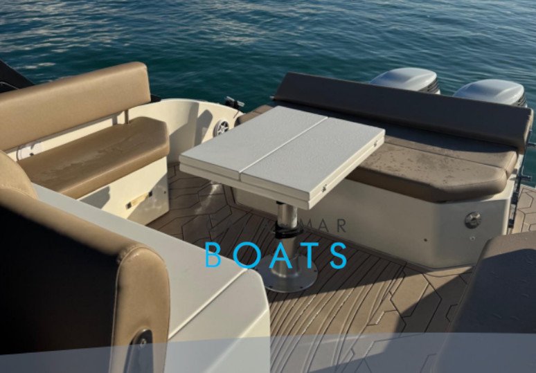 Alquiler de barcos en ibiza DEANTONIO34 desde Santa Eulalia del Rio. Nuestro alquiler de barcos en Ibiza te ofrece la oportunidad de explorar las costas más hermosas de la isla. ¡Reserva ahora y vive una experiencia inolvidable!