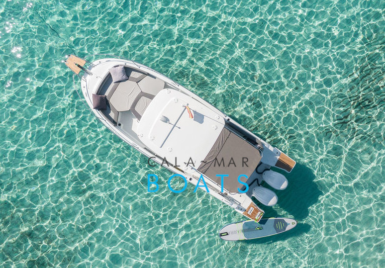 Alquiler de barcos en ibiza jeanneaucapcamarat9 desde Santa Eulalia del Rio. ¿Quieres disfrutar de un día inolvidable en Ibiza? Alquila uno de nuestros barcos y descubre las maravillas que ofrece la isla.