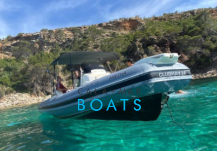 Alquiler de barcos en ibiza ARETHA desde Santa Eulalia del Rio. Descubre Ibiza desde una perspectiva diferente con nuestro alquiler de barcos. Una experiencia única para tus vacaciones en la isla.