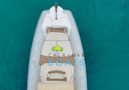Alquiler de barcos en ibiza EXPERIENCE VI desde Santa Eulalia del Rio. ¿Quieres disfrutar de un día inolvidable en Ibiza? Alquila uno de nuestros barcos y descubre las maravillas que ofrece la isla.